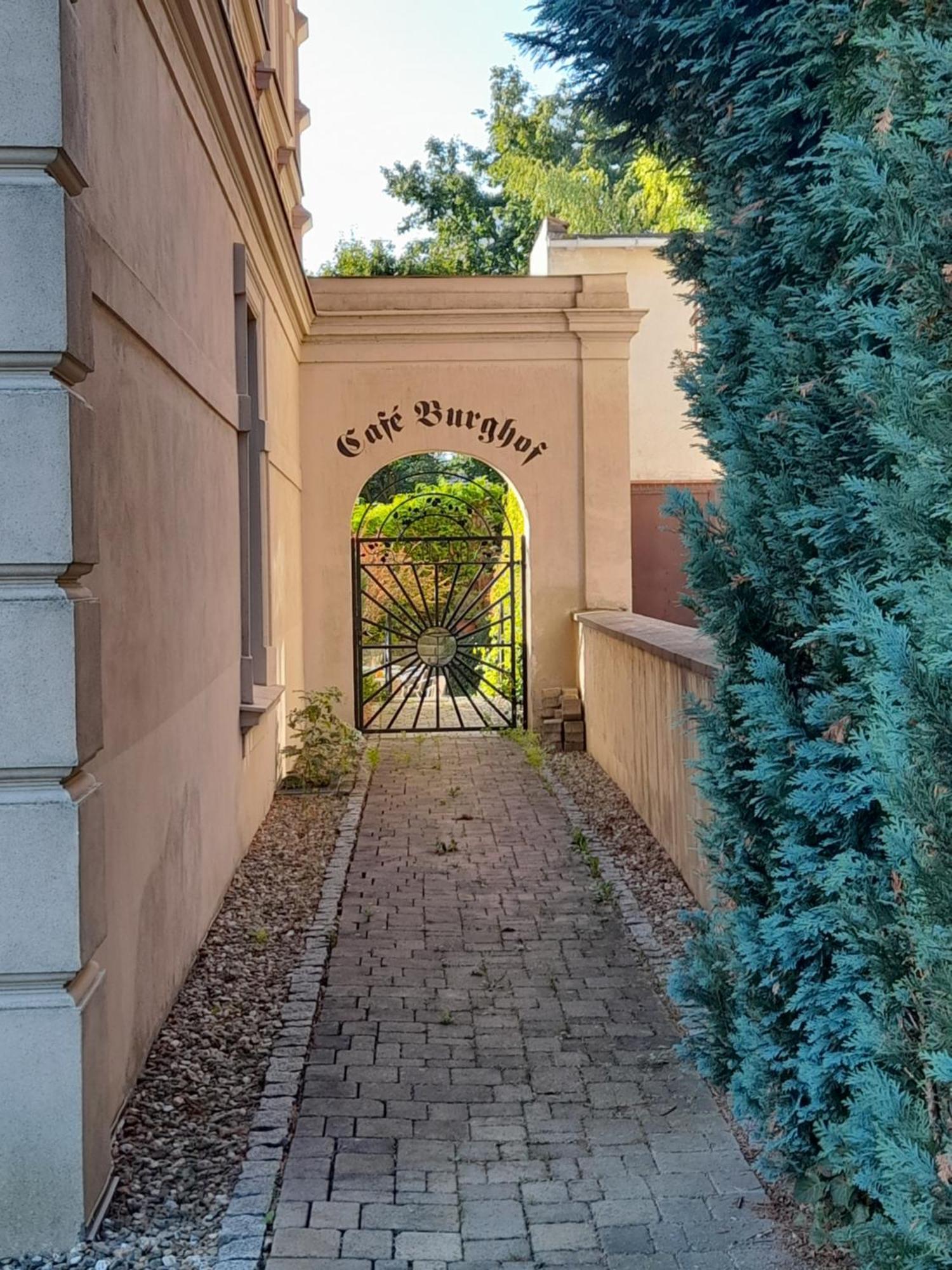 Burghof Ferienwohnungen Goerlitz ภายนอก รูปภาพ